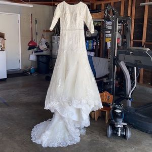 Maggie Sottero Wedding Dress